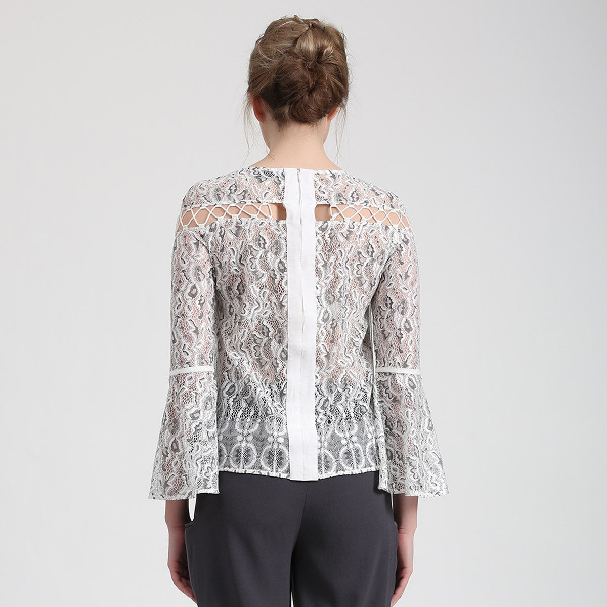 Top manches longues en dentelle fine