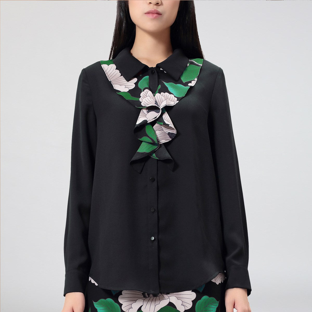 Chemise à col Jabot et à imprimé floral