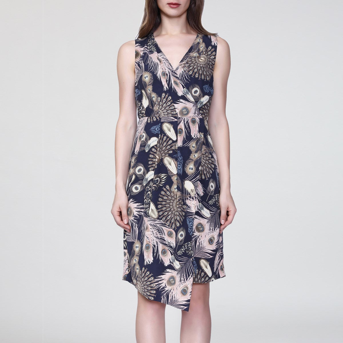 Robe effet croisé mi-longue avec imprimé tropical