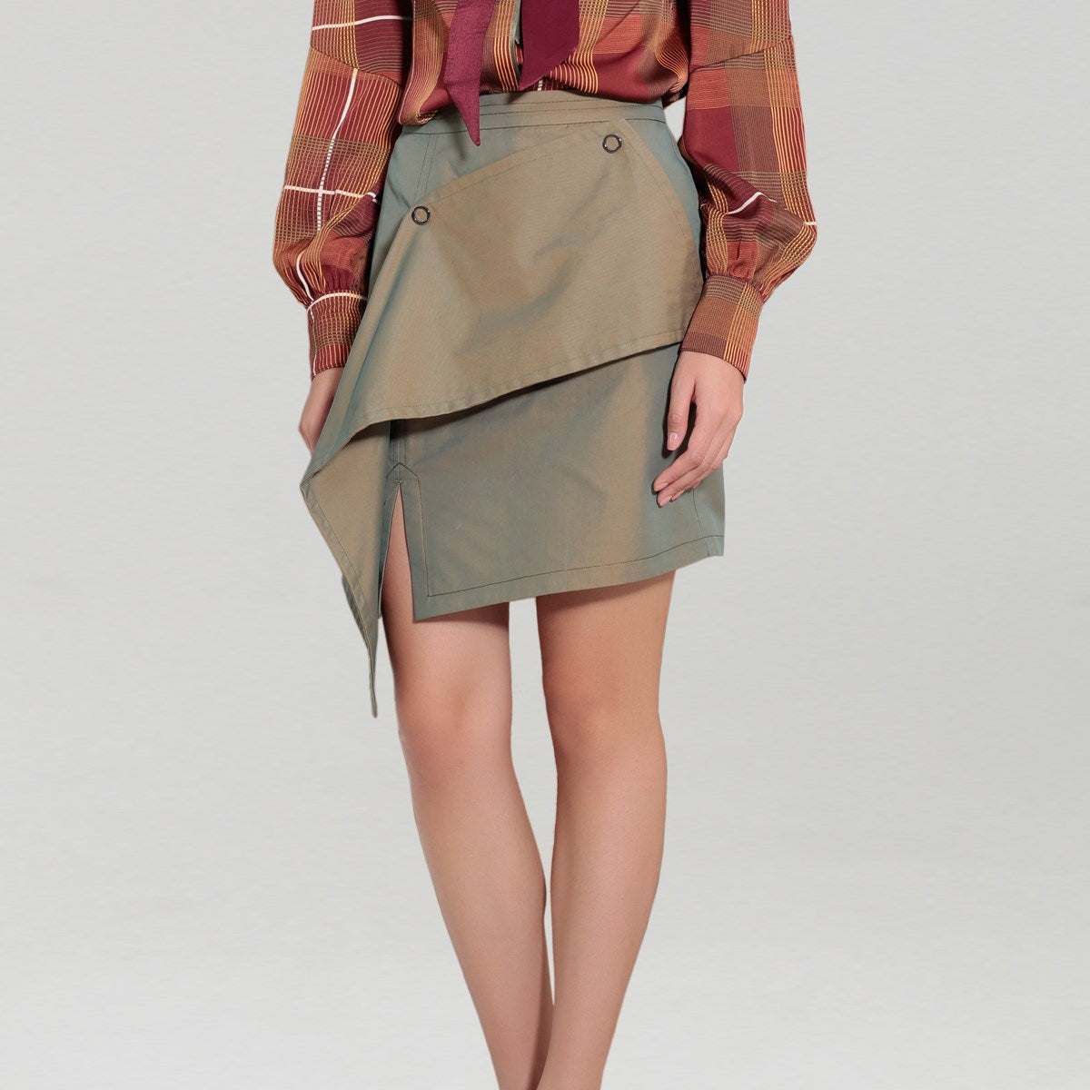 Jupe droite à panneau frontal détachable