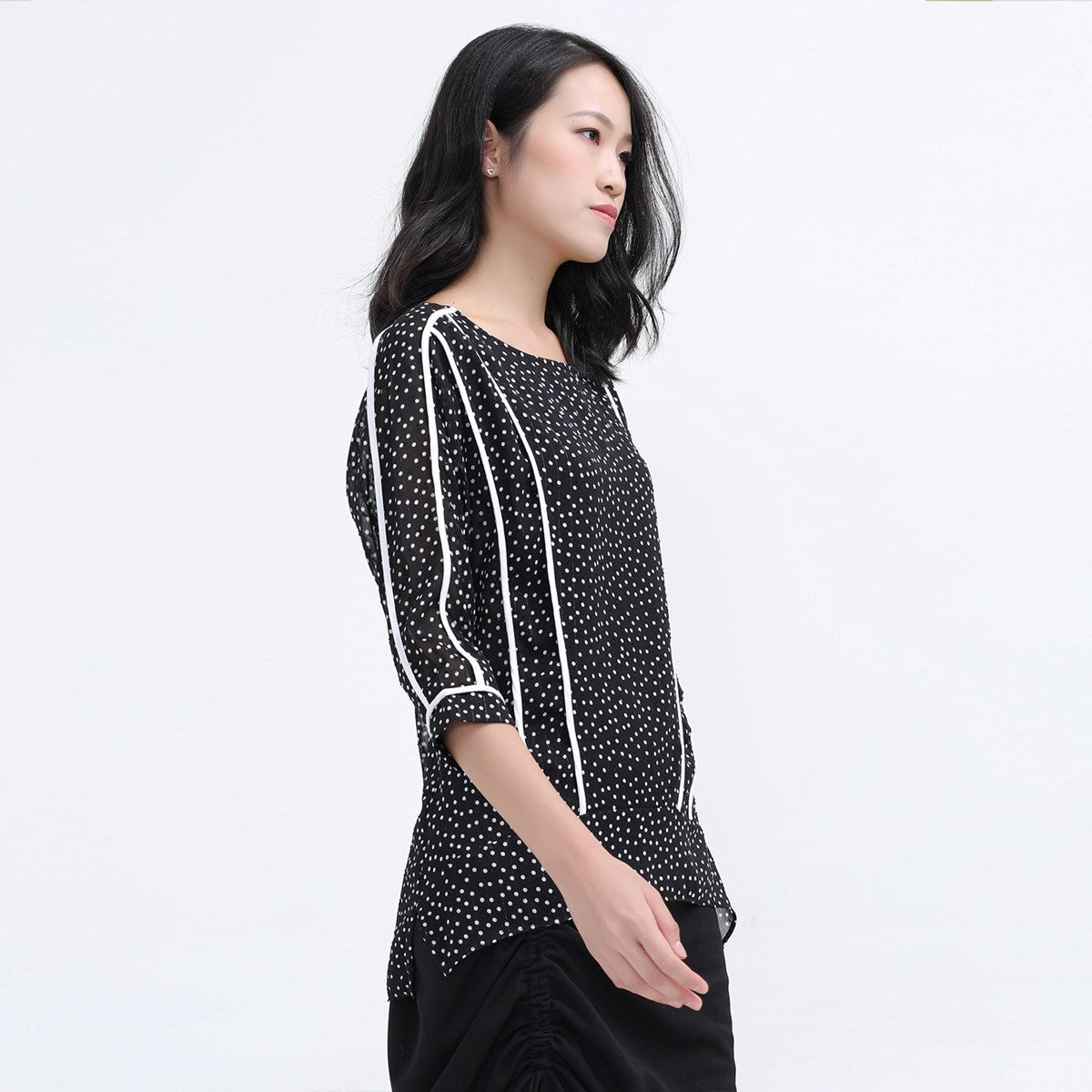 Chemisier à biais blancs en mousseline à pois