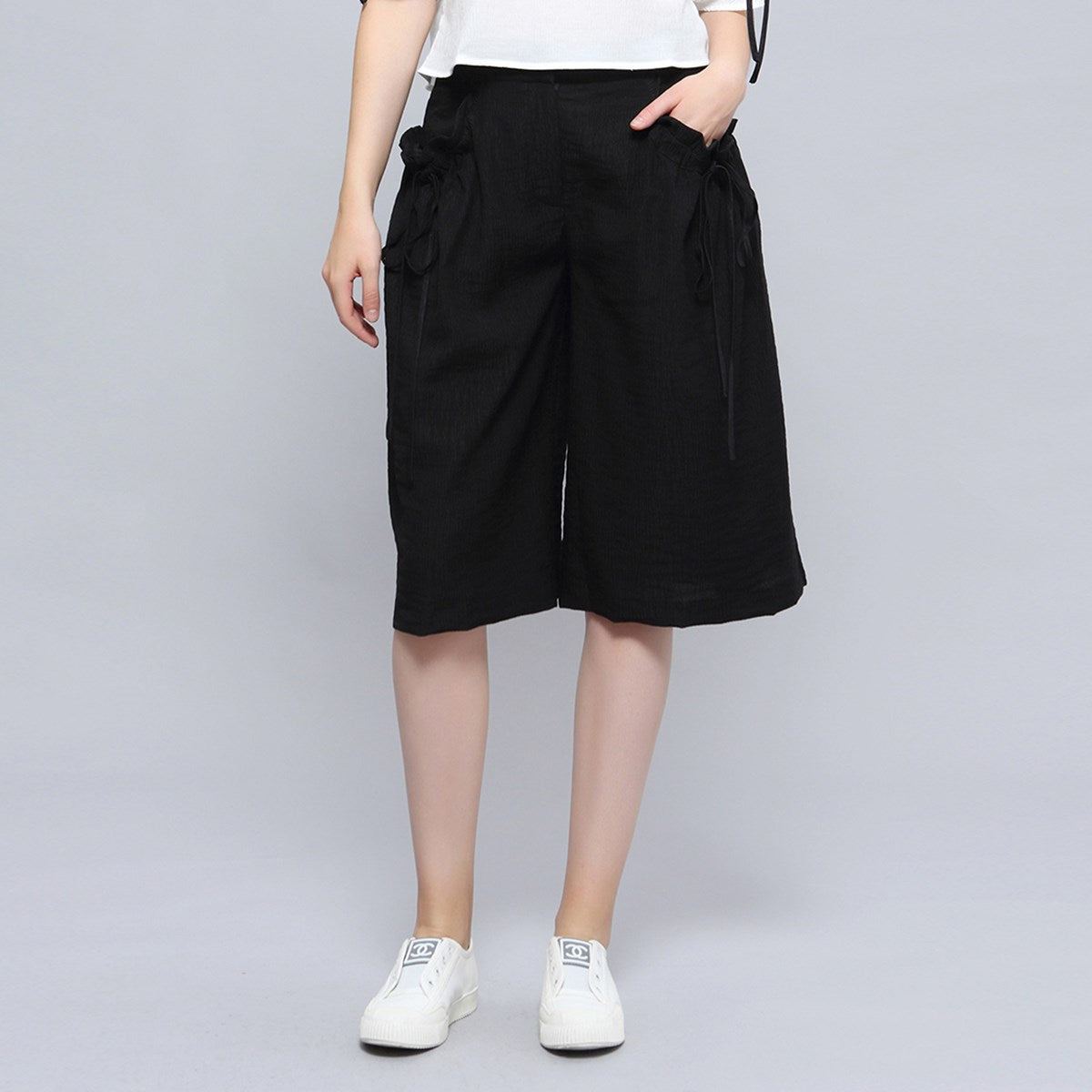 Pantacourt ample décontracté