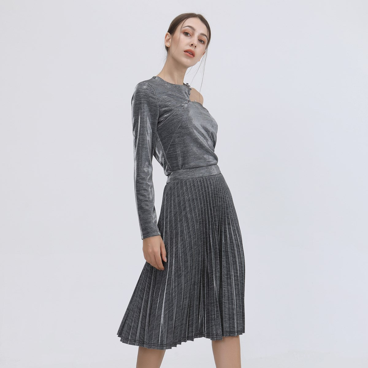 Jupe moirée avec plissés soleil