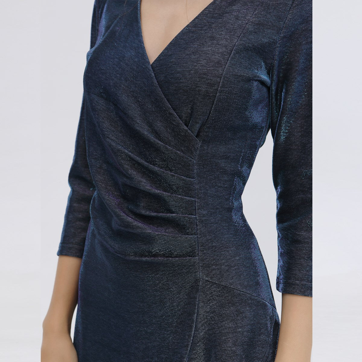 Robe patineuse moirée effet coeur-croisé et volants