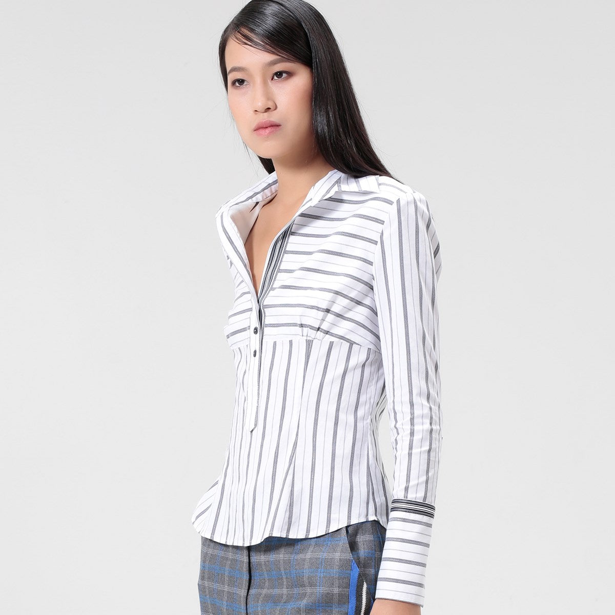 Chemise ajustée à rayures