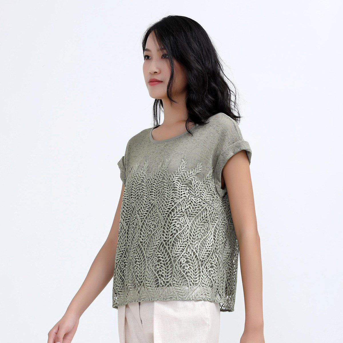 T-shirt à dentelle et tulle