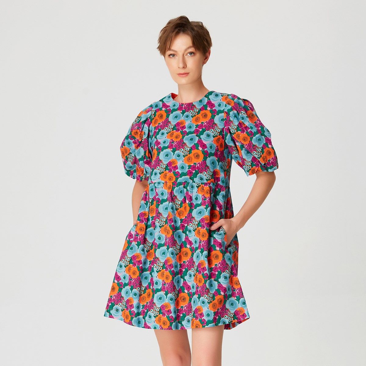 Robe courte en coton à imprimé floral