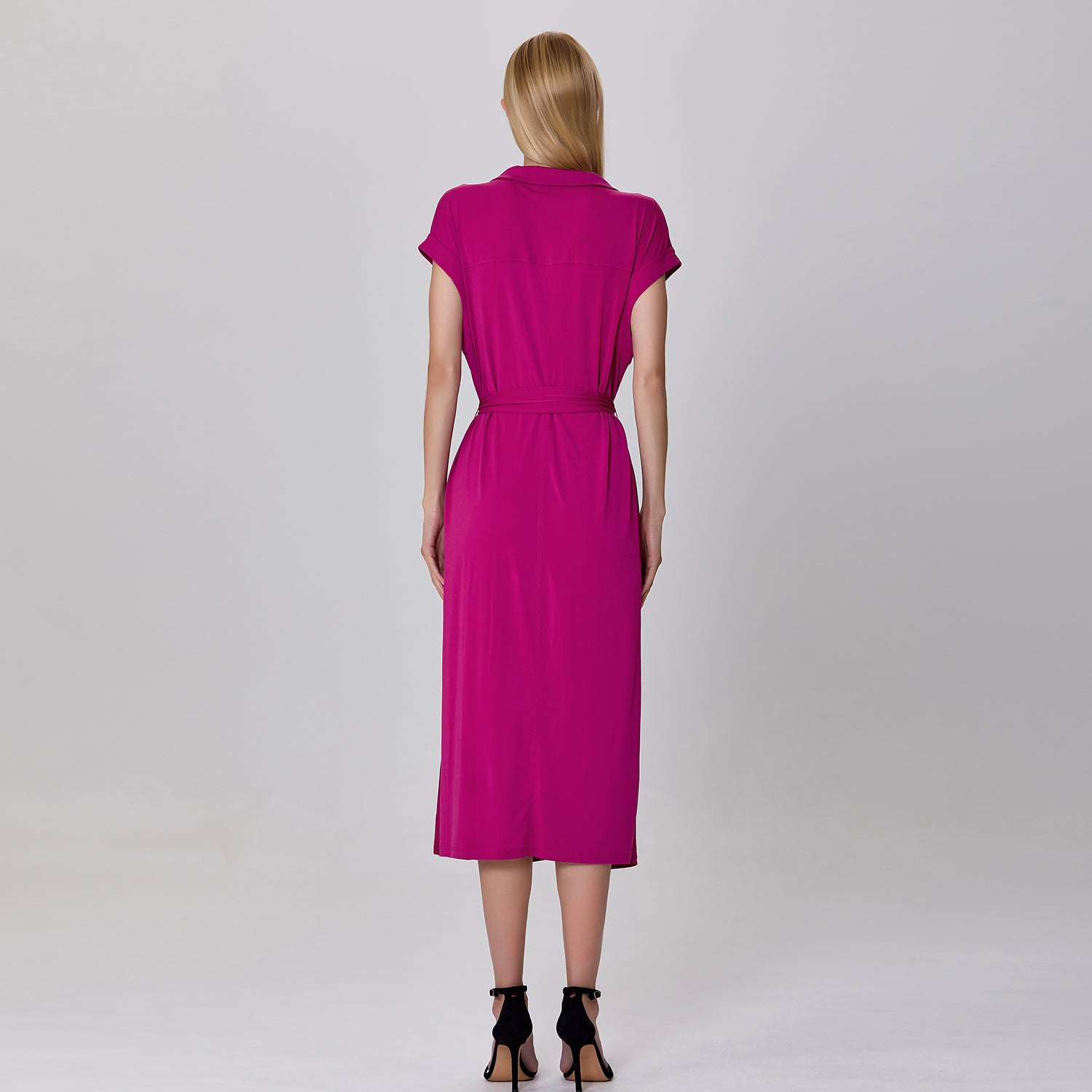 Robe chemise à col tailleur