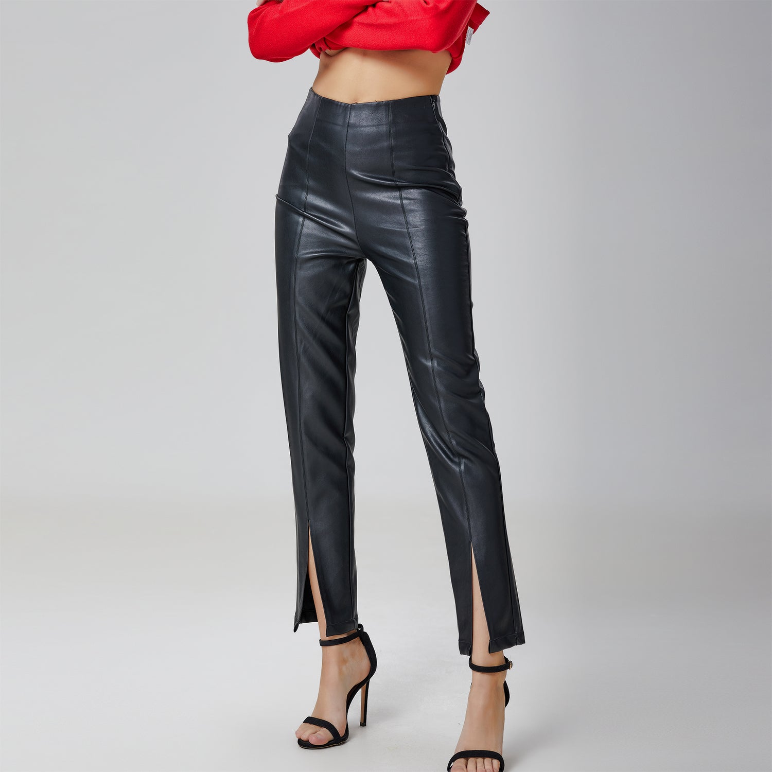 Pantalon cigarette en simili cuir