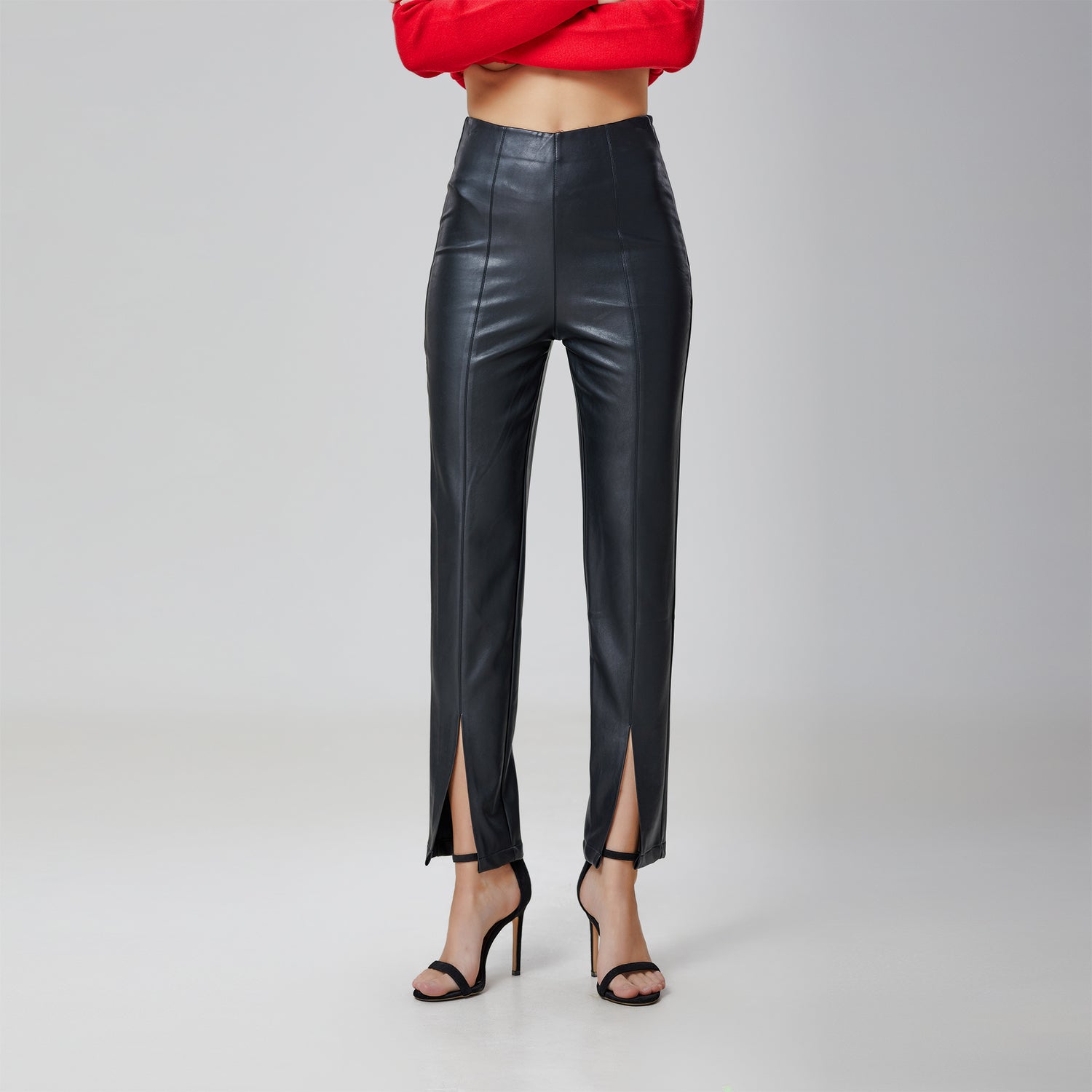 Pantalon cigarette en simili cuir
