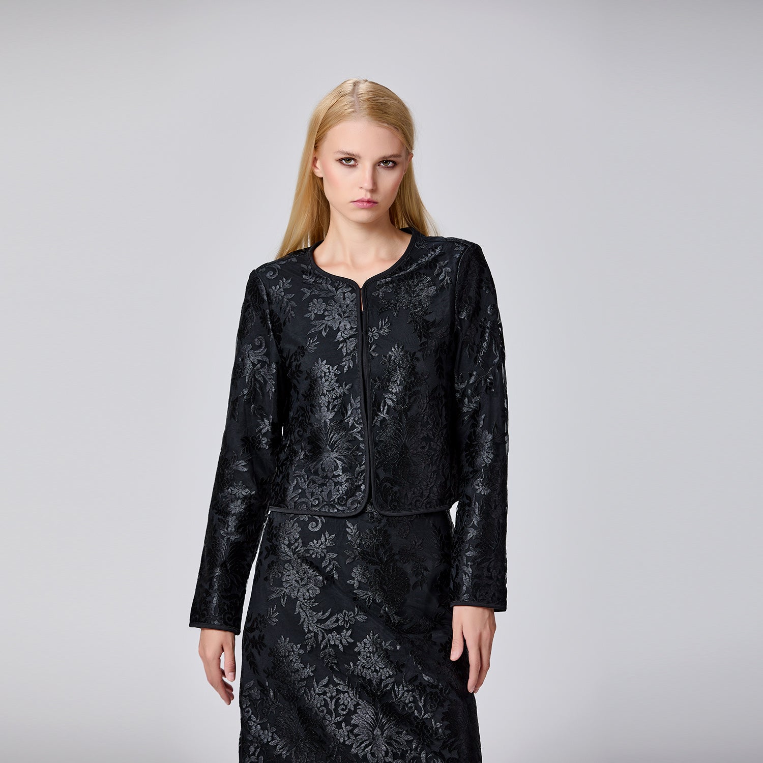 Veste brocart satin avec biais