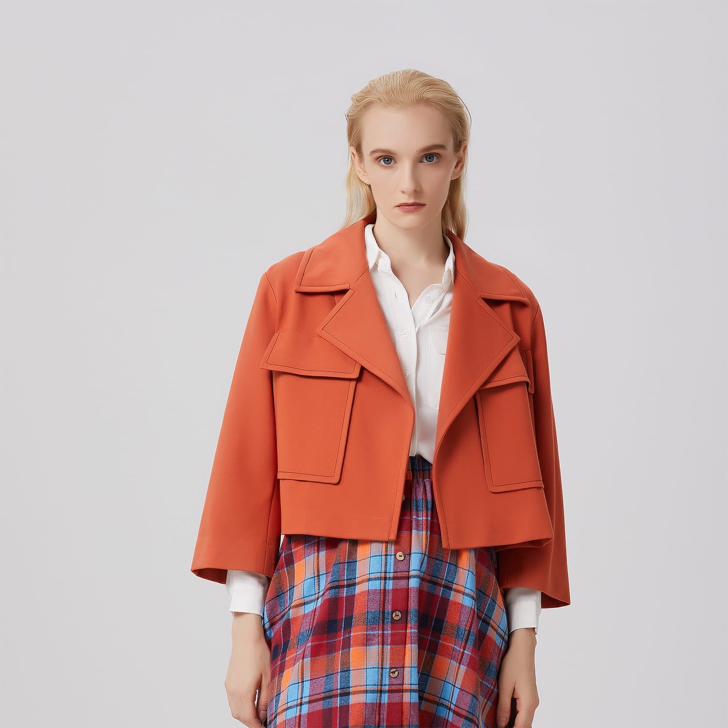 Veste courte à larges poches