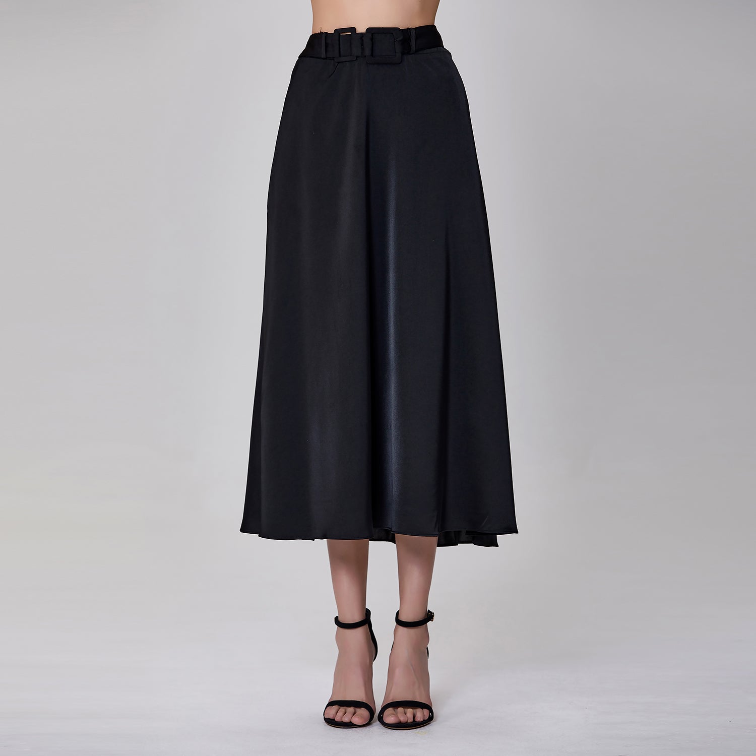 Jupe évasée à large ceinture