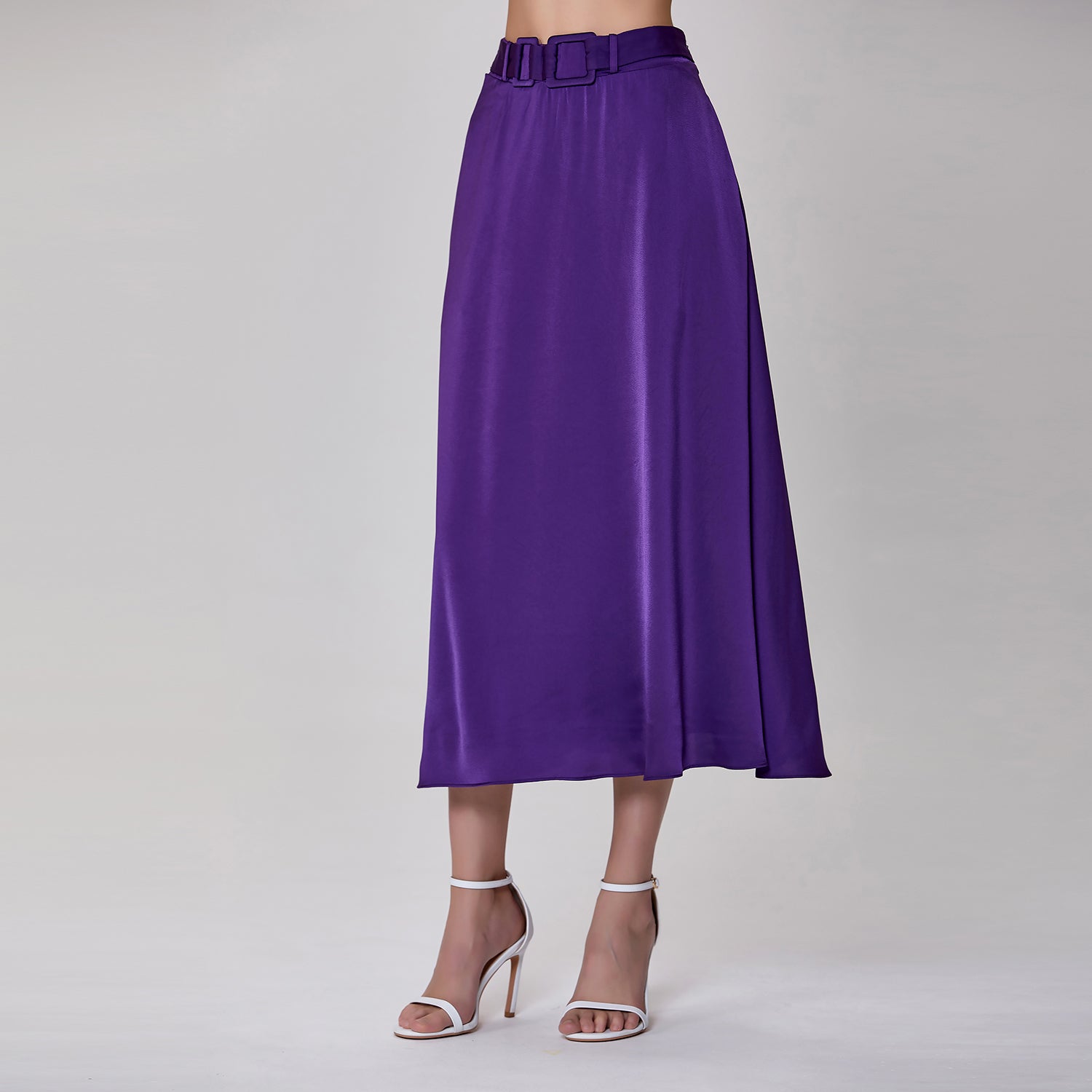 Jupe évasée à large ceinture