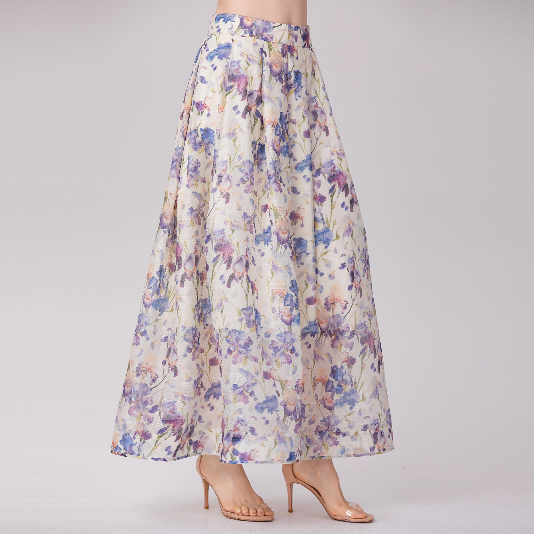Longue jupe organza à motif floral