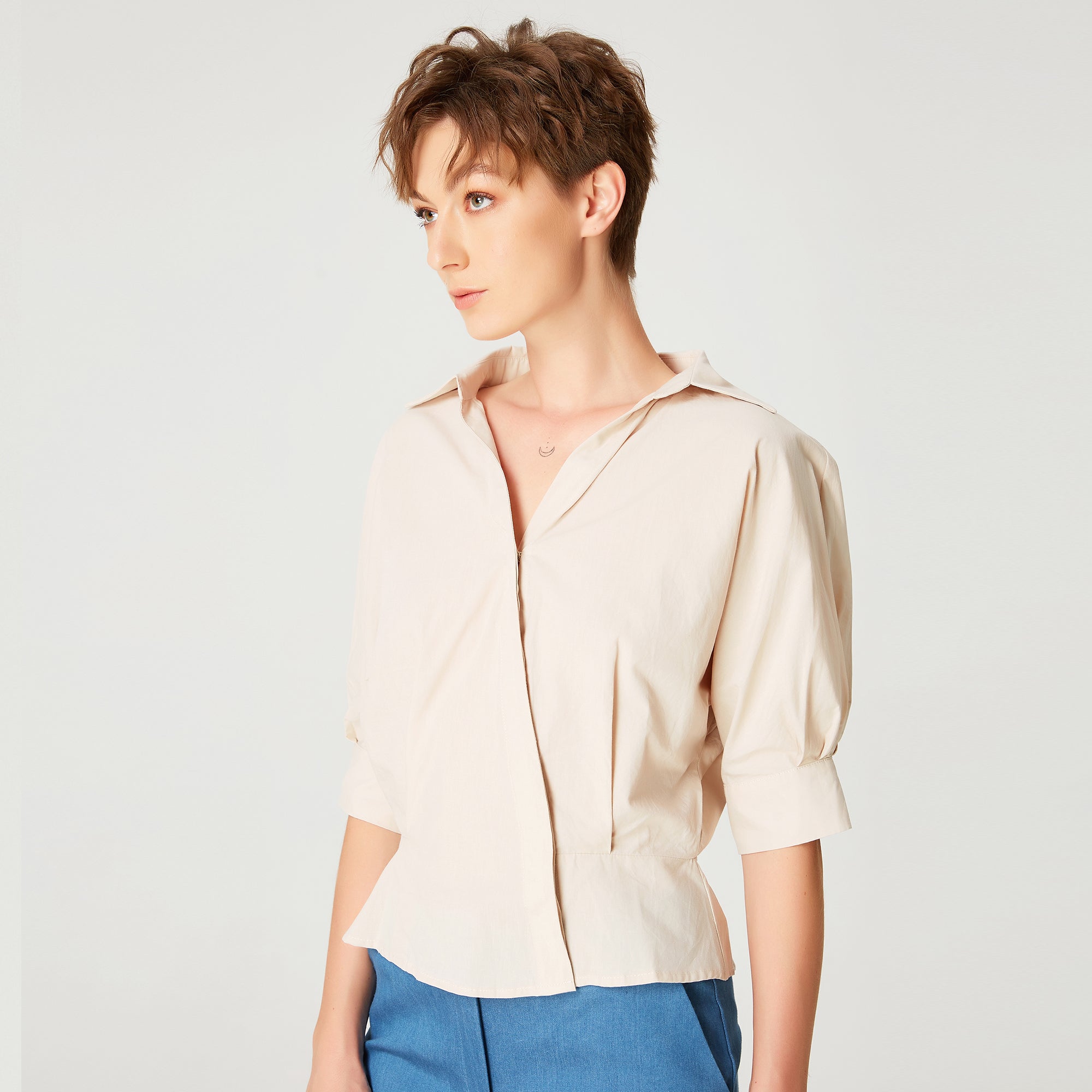 Top popeline col croisé et fronces dos