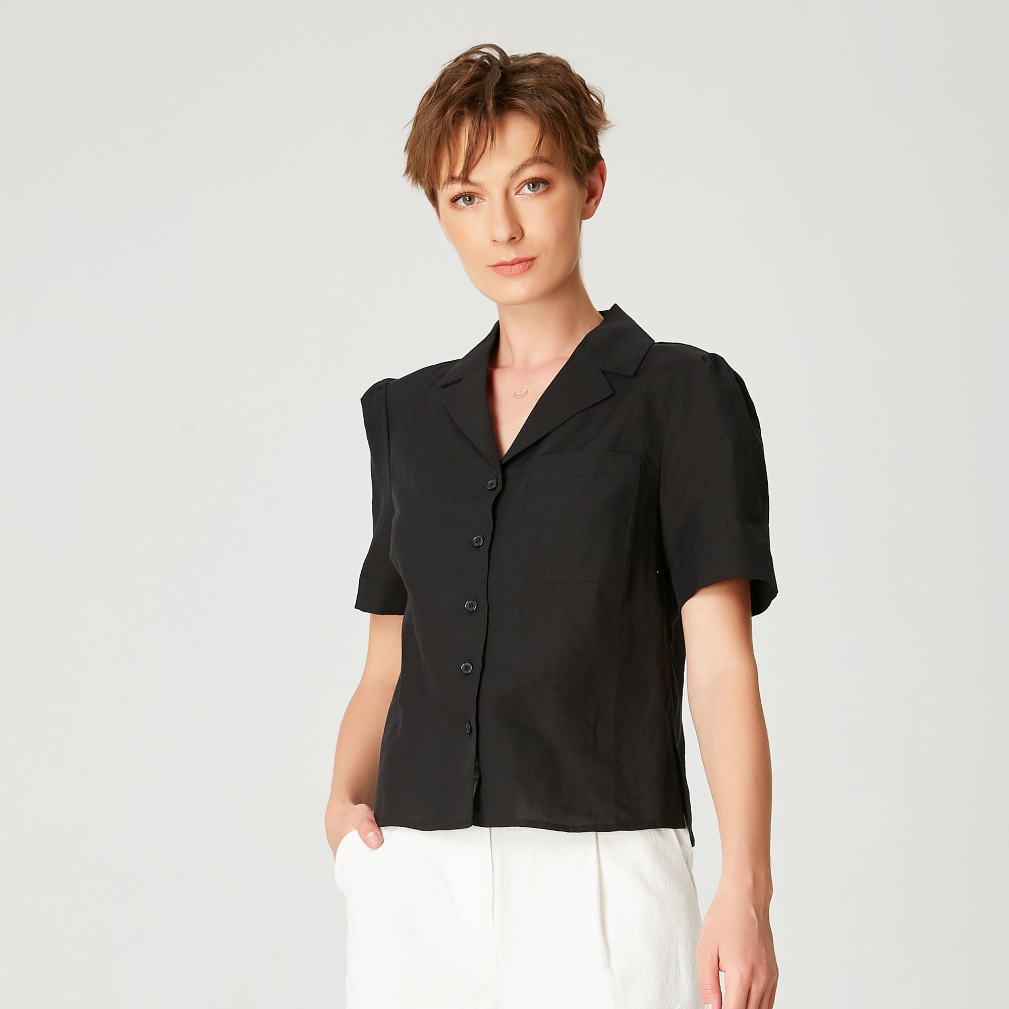 Chemise droite en lin à manches courtes
