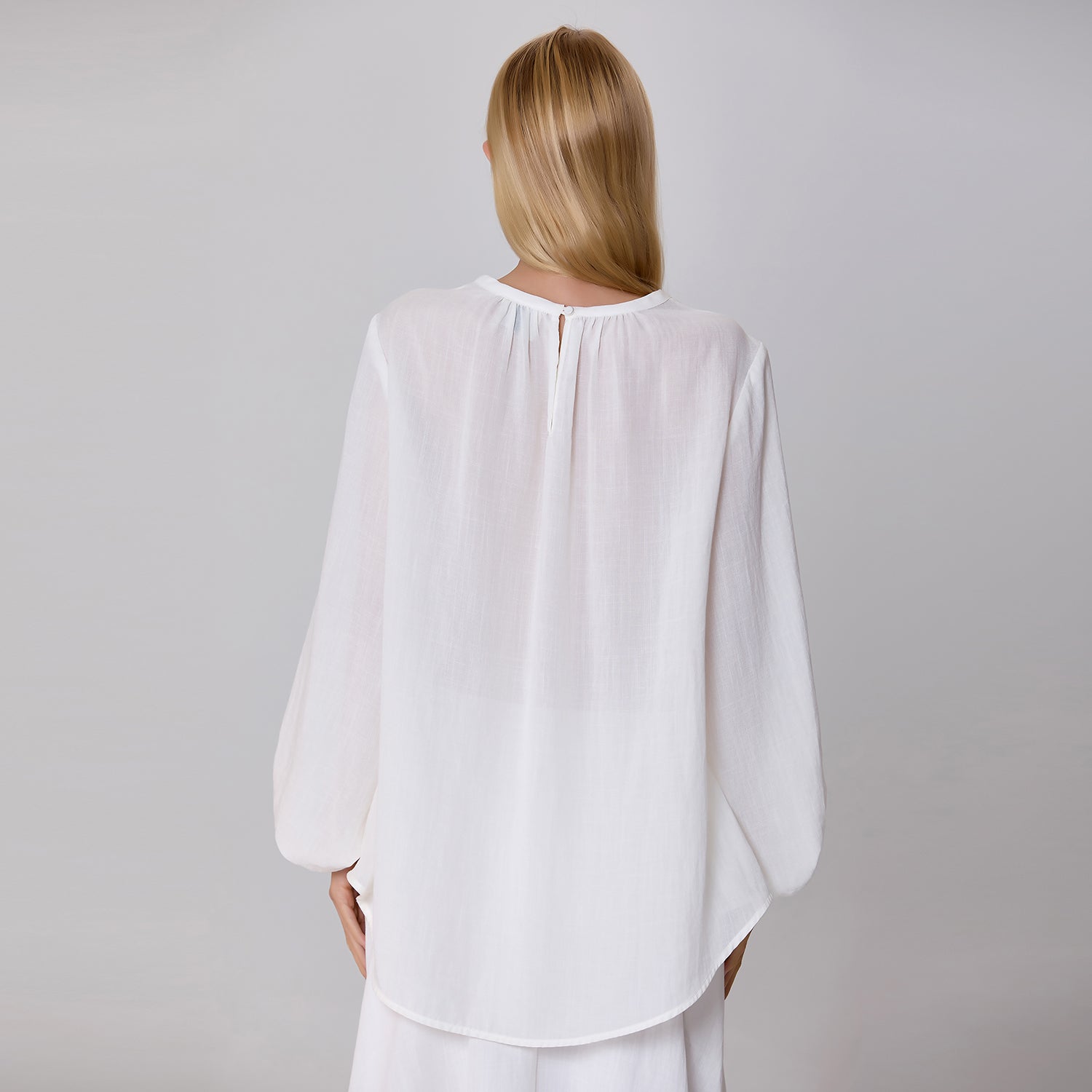 Blouse légère à col rond