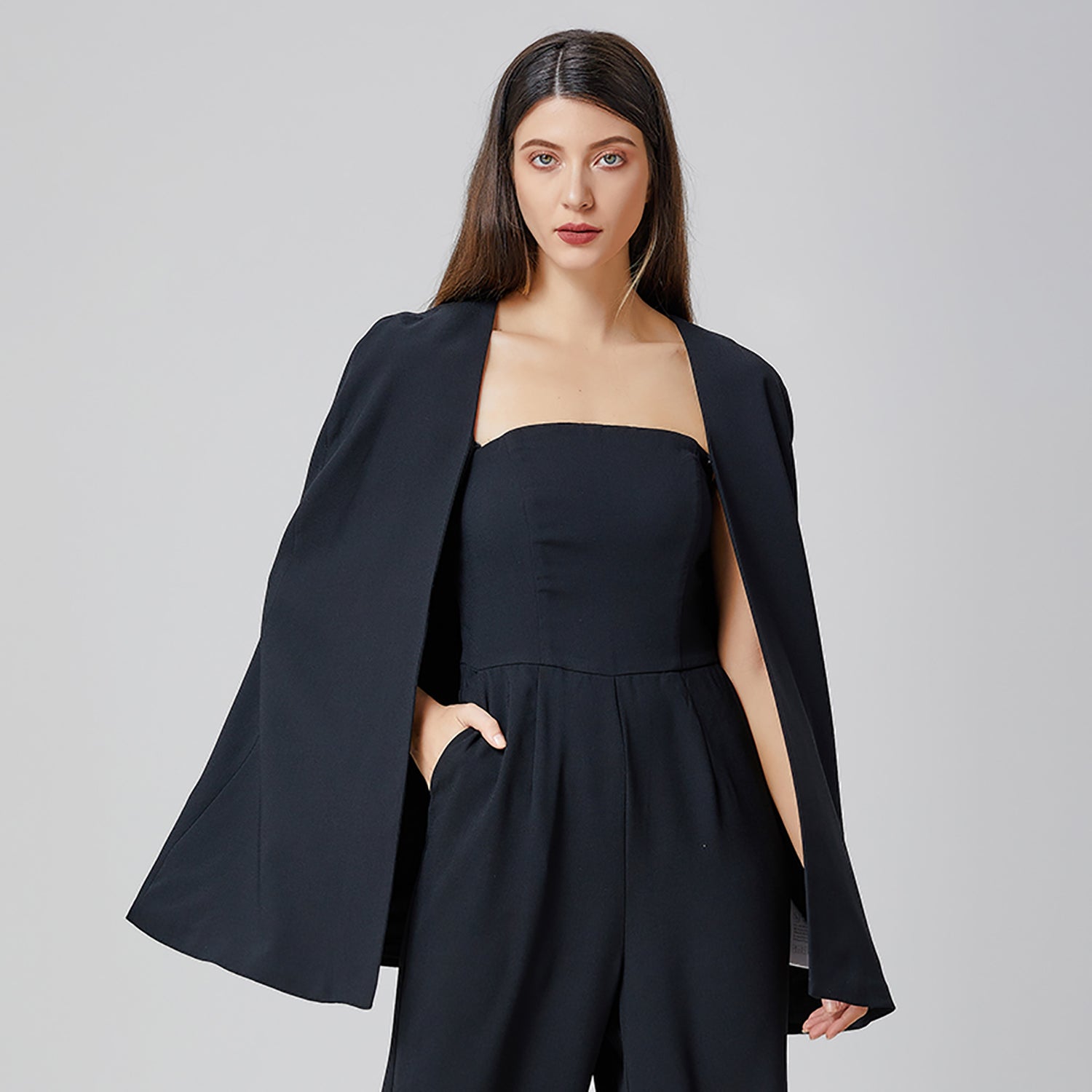 Cape soirée minimaliste