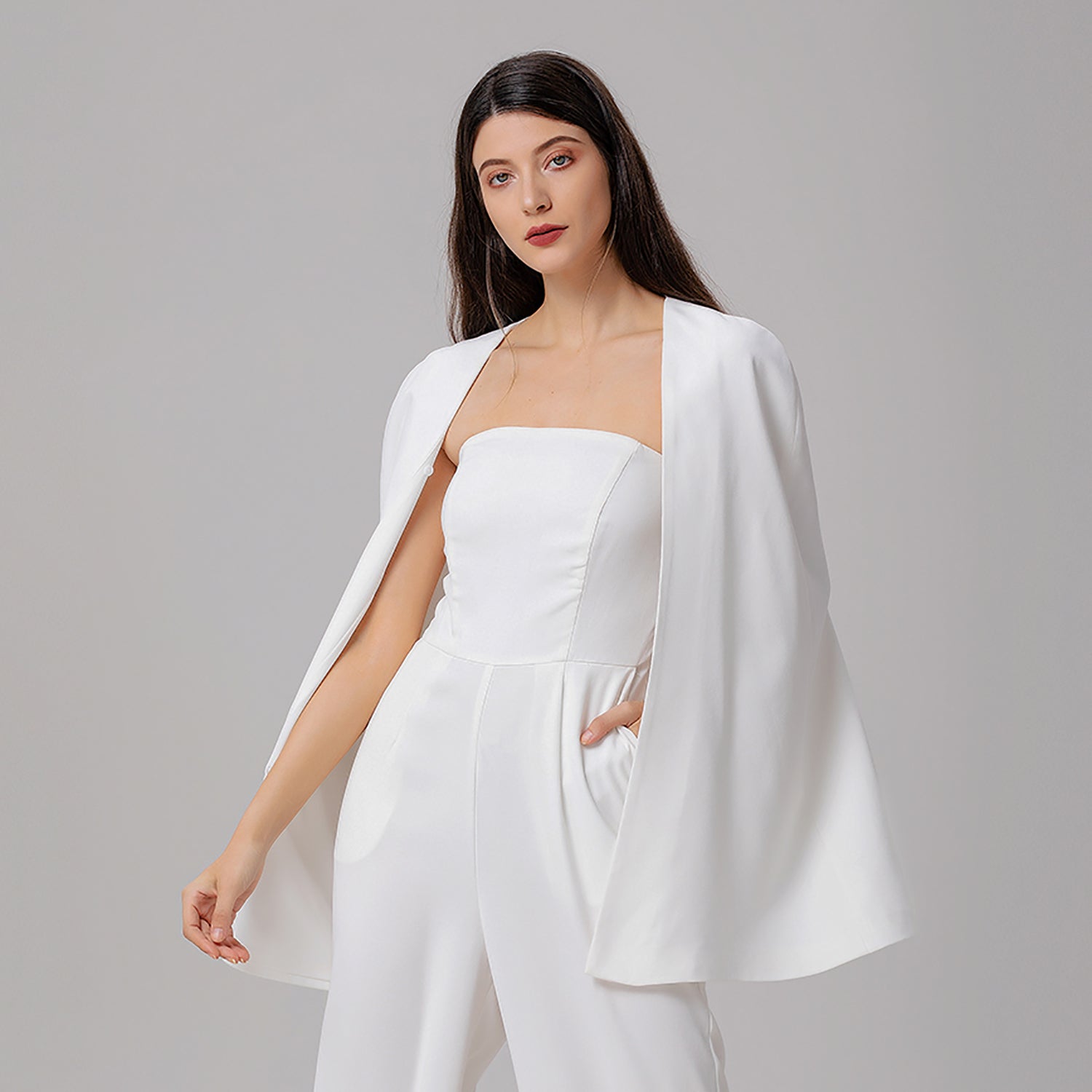 Cape soirée minimaliste