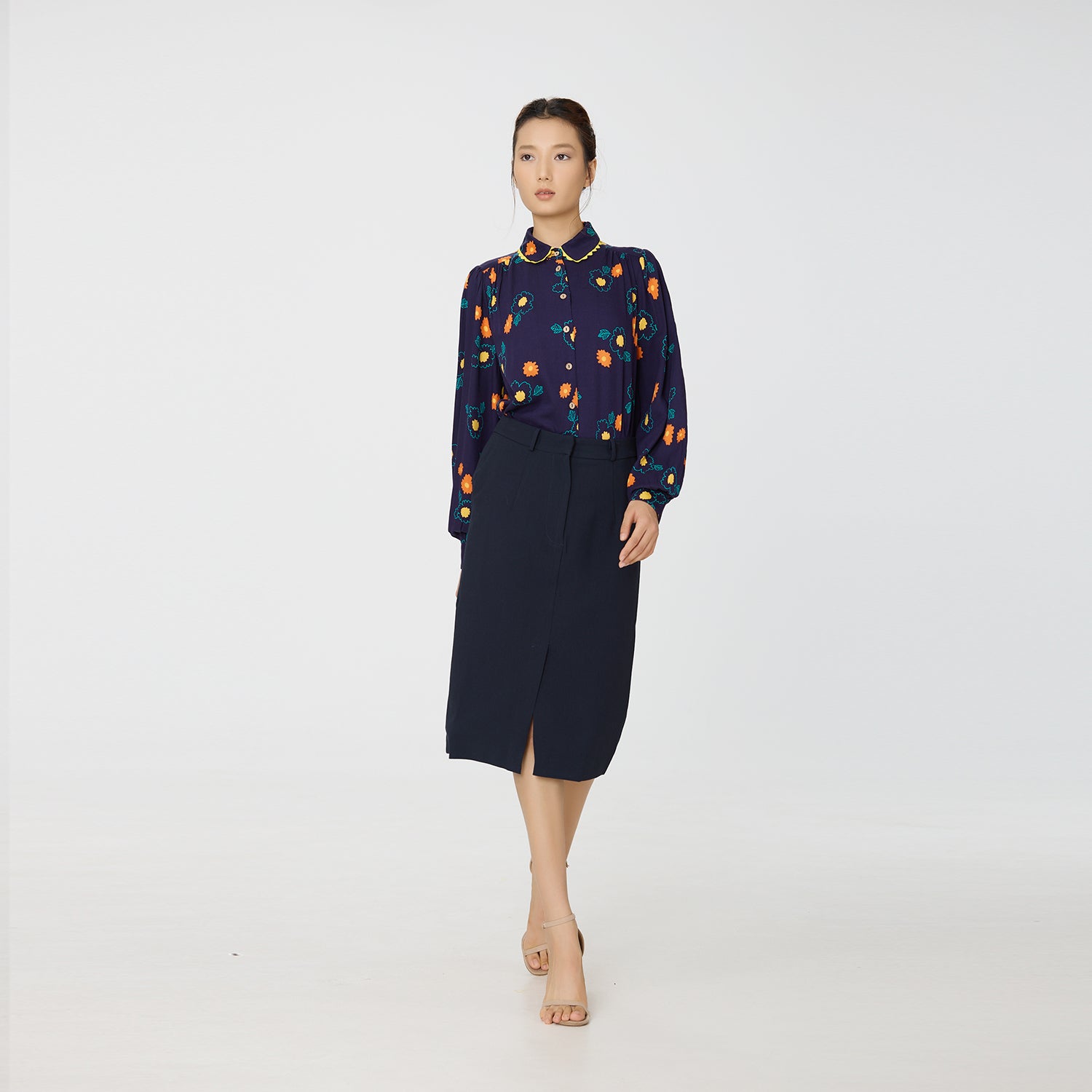 Chemise à imprimé fleuri abstrait et galon contrasté