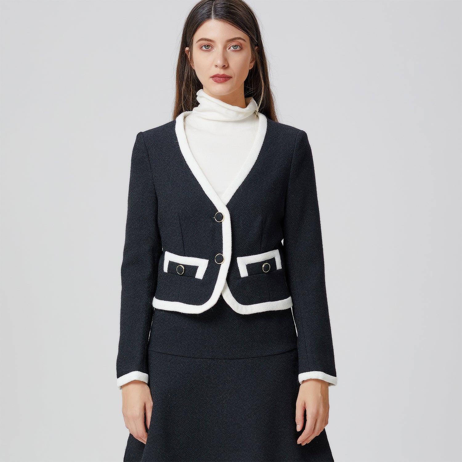 Veste courte à galon contrasté