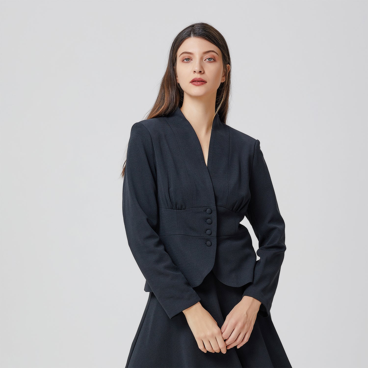 Veste cintrée et évasée