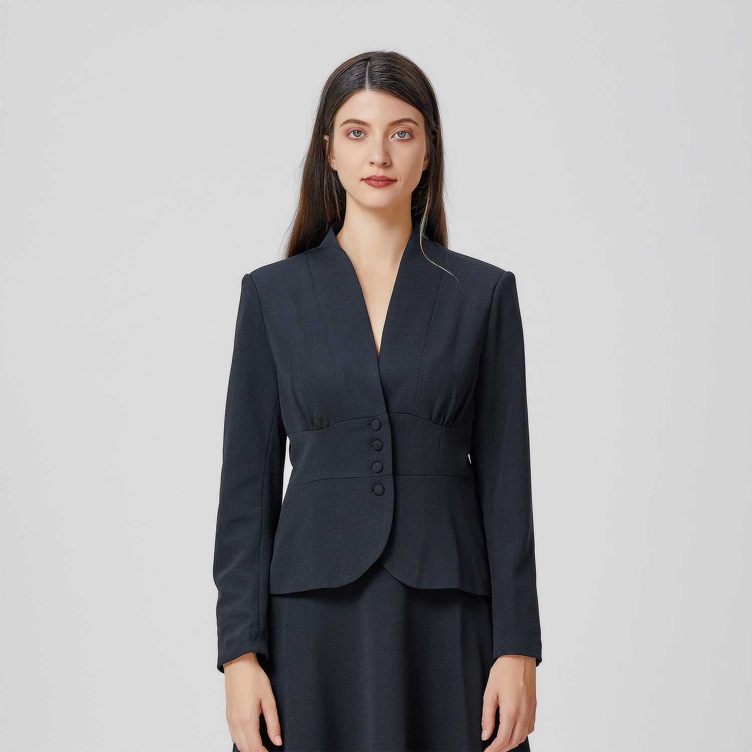 Veste cintrée et évasée