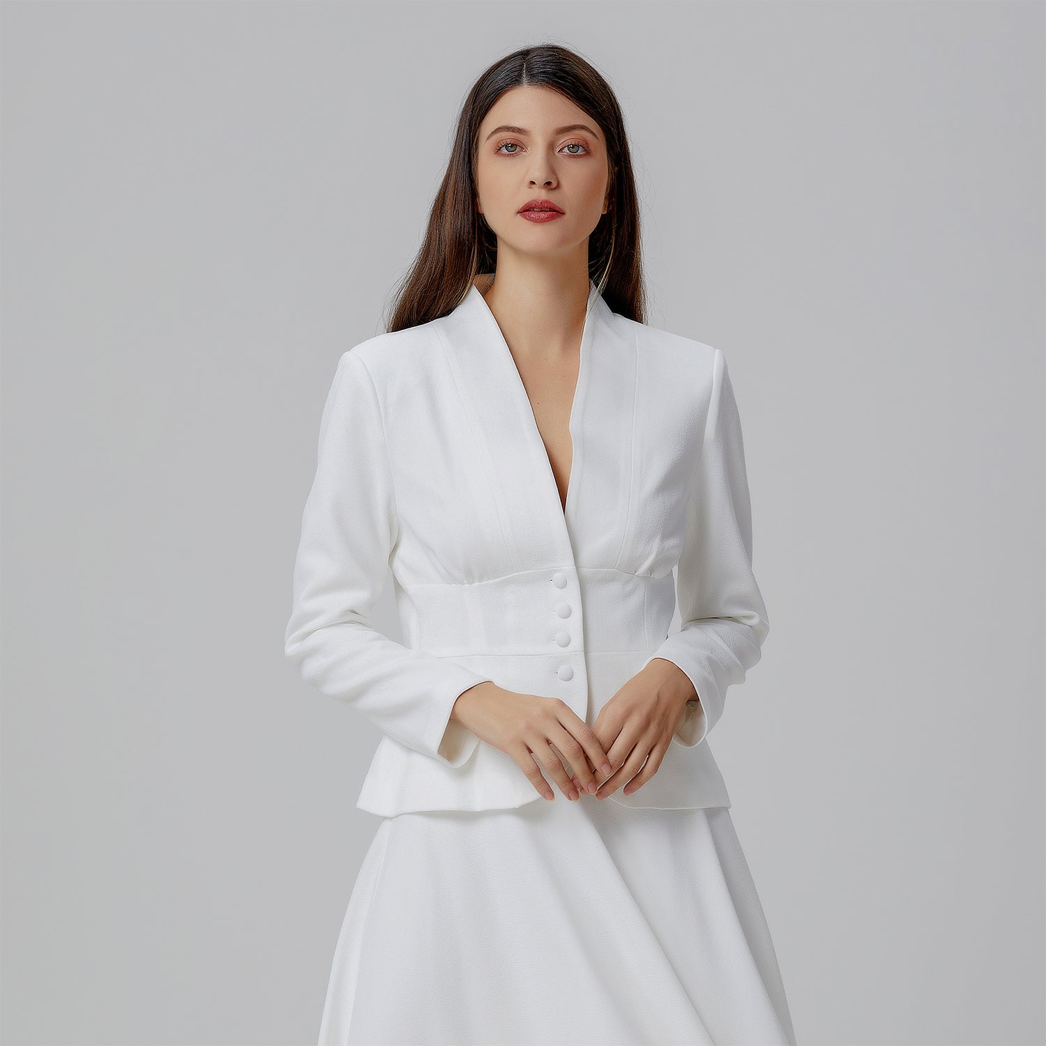 Veste cintrée et évasée