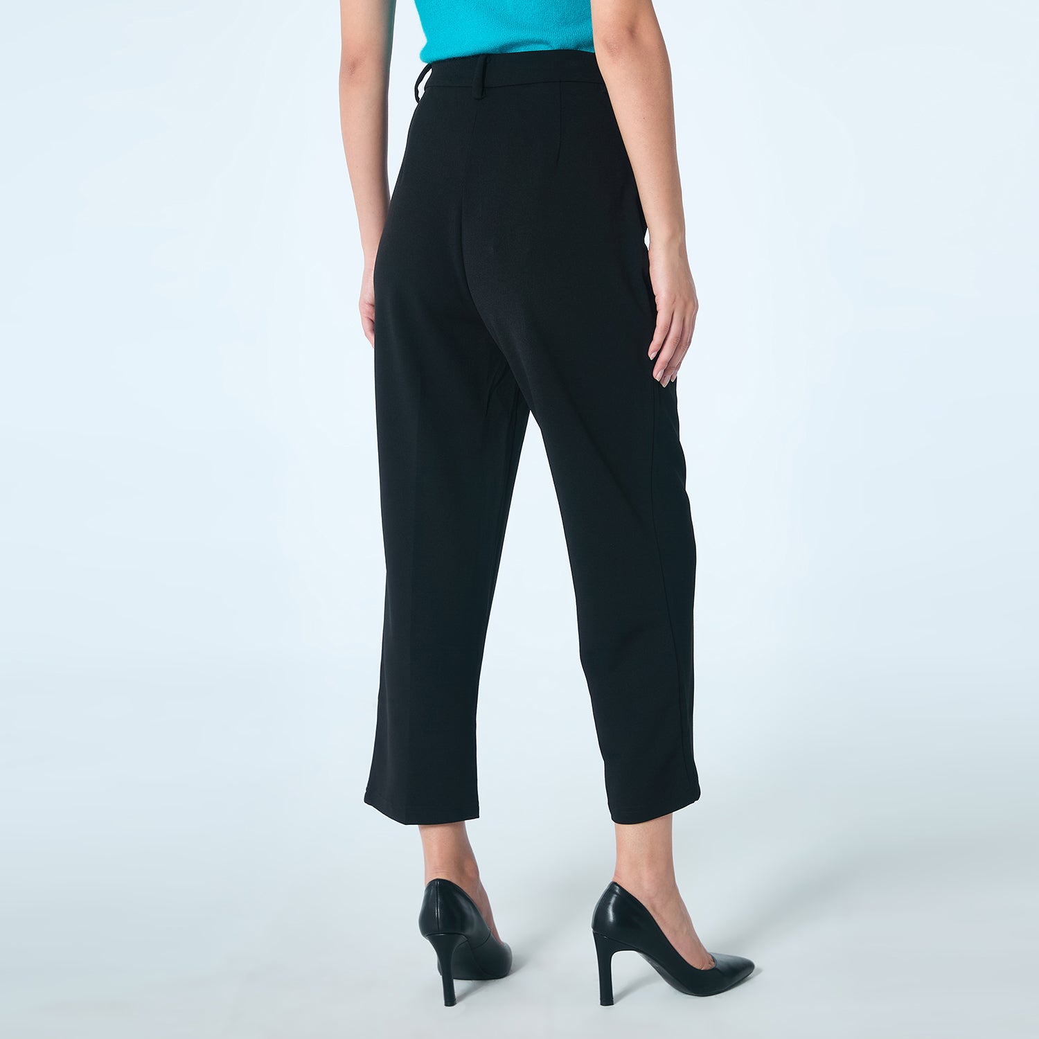 Pantalon cigarette fuselé