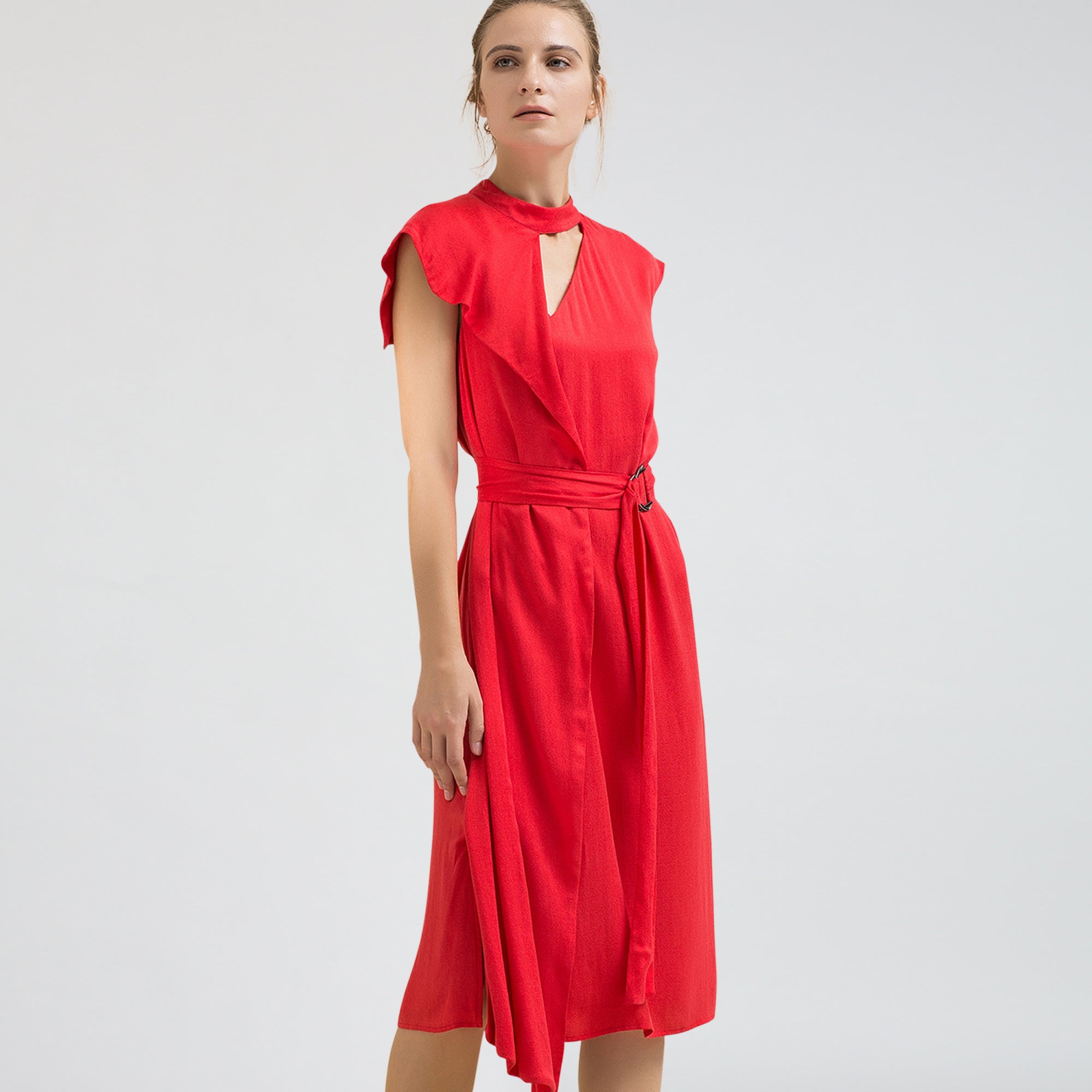 Robe mi-longue asymétrique ample