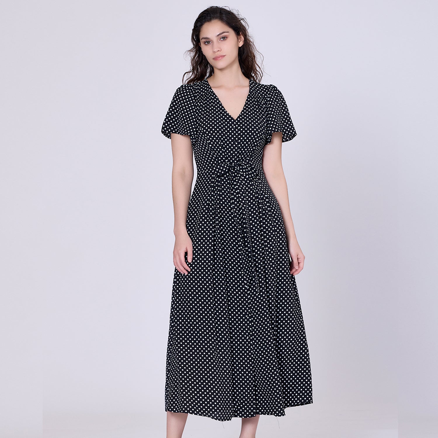 Robe chemise évasée à pois