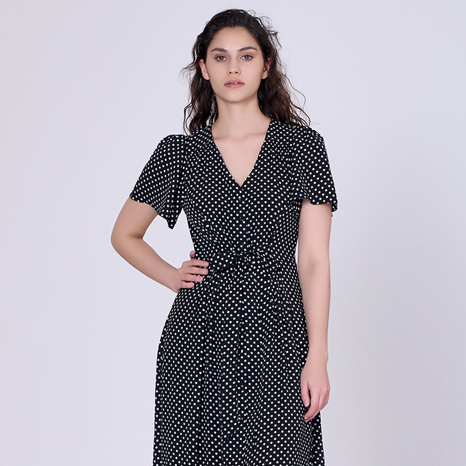 Robe chemise évasée à pois