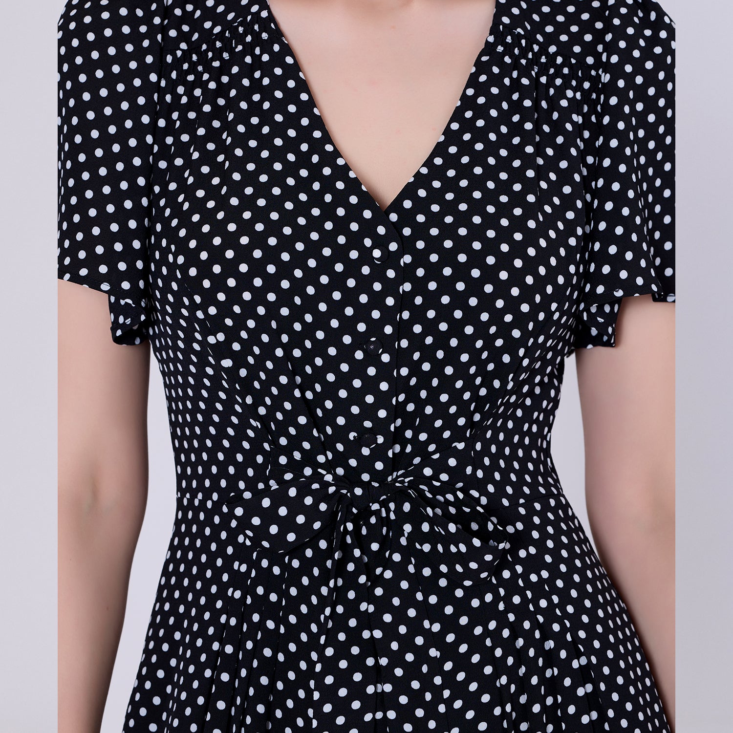 Robe chemise évasée à pois