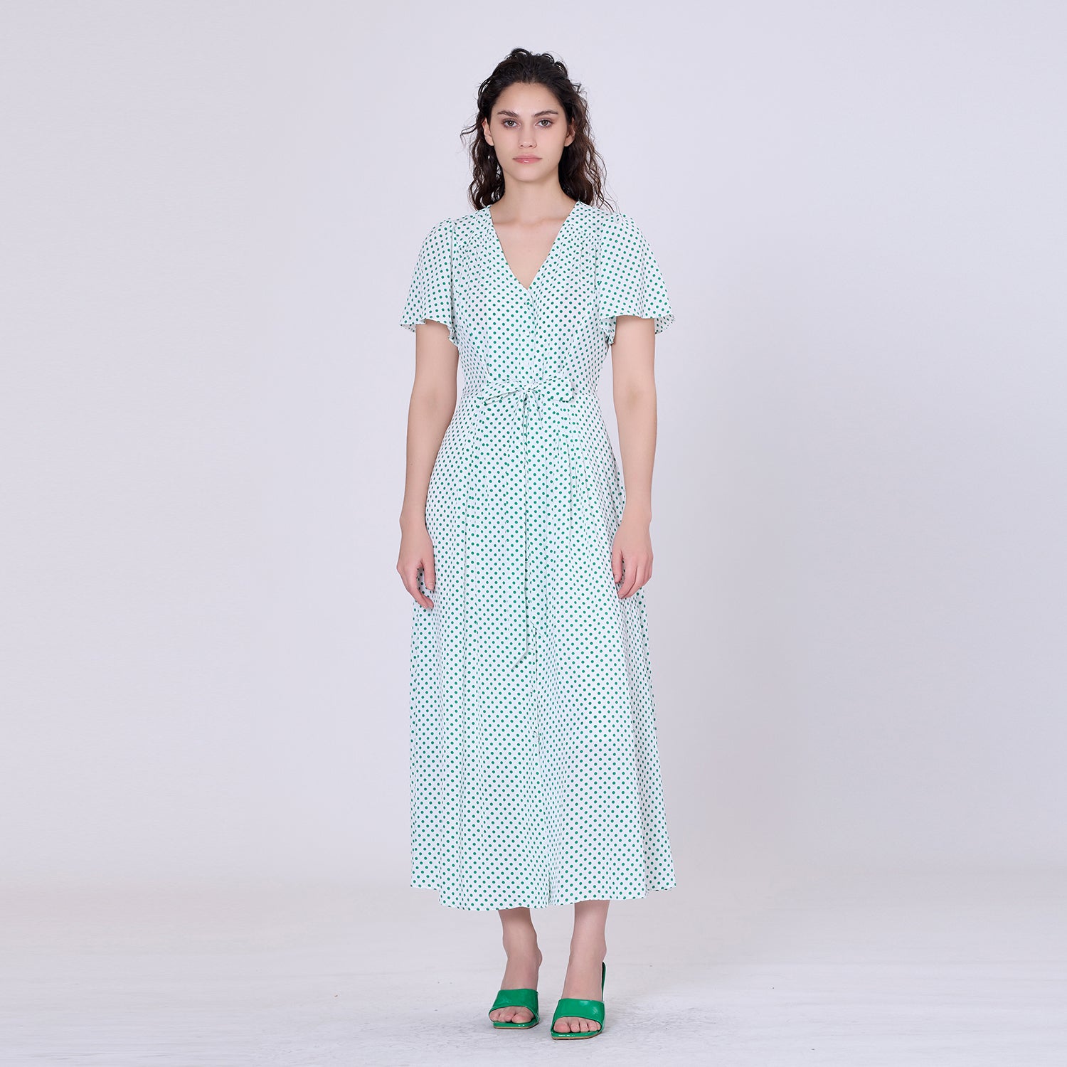 Robe chemise évasée à pois