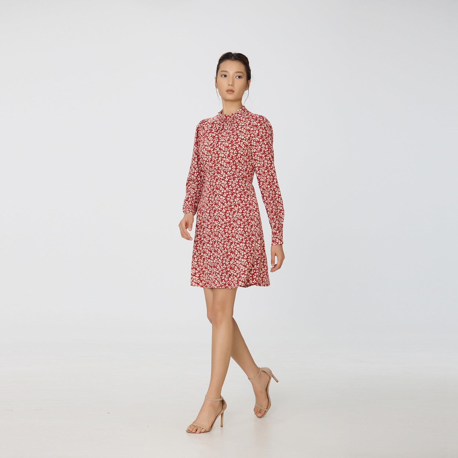 Robe tunique col haut à imprimé liberty monochrome