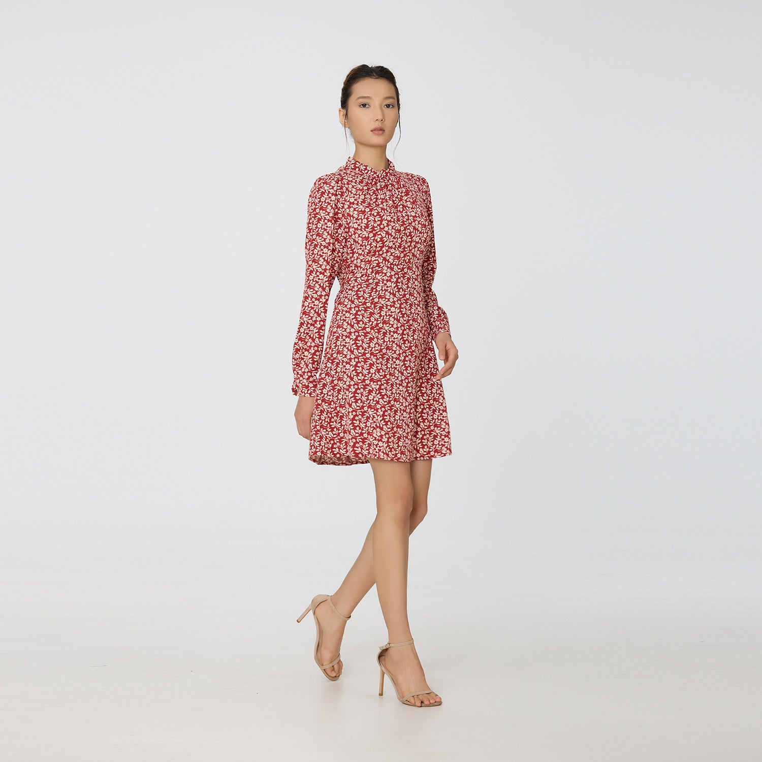 Robe tunique col haut à imprimé liberty monochrome