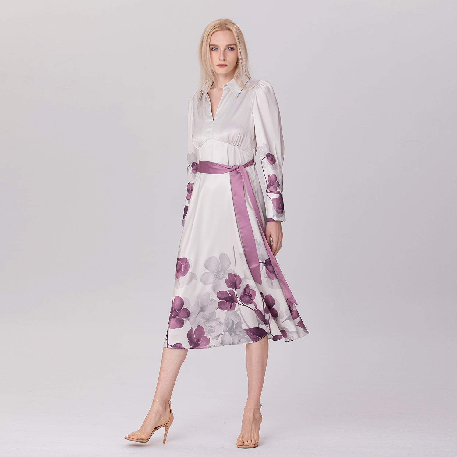 Robe coupe empire à imprimé floral placé