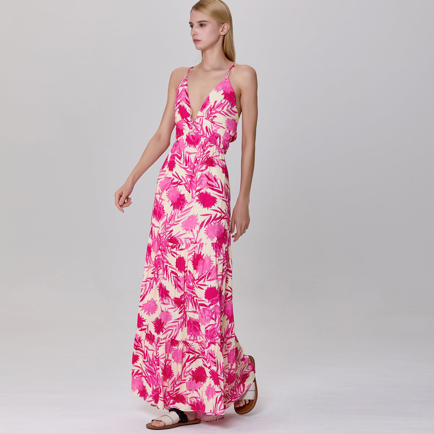 Robe longue à bretelles à imprimé monochrome