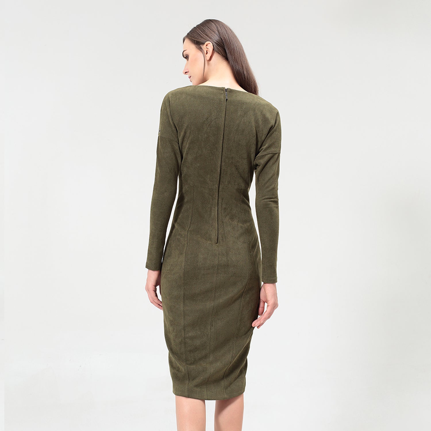 Robe fourreau à laçage à l'ourlet