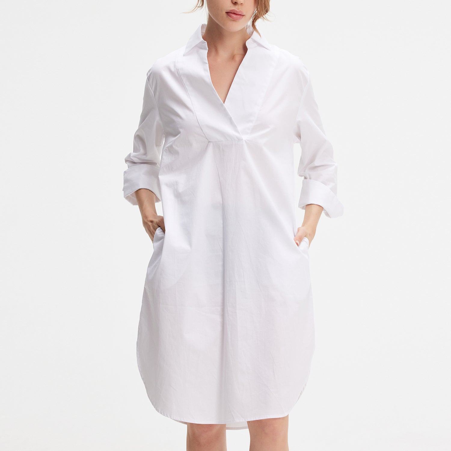 Robe chemise minimaliste en coton
