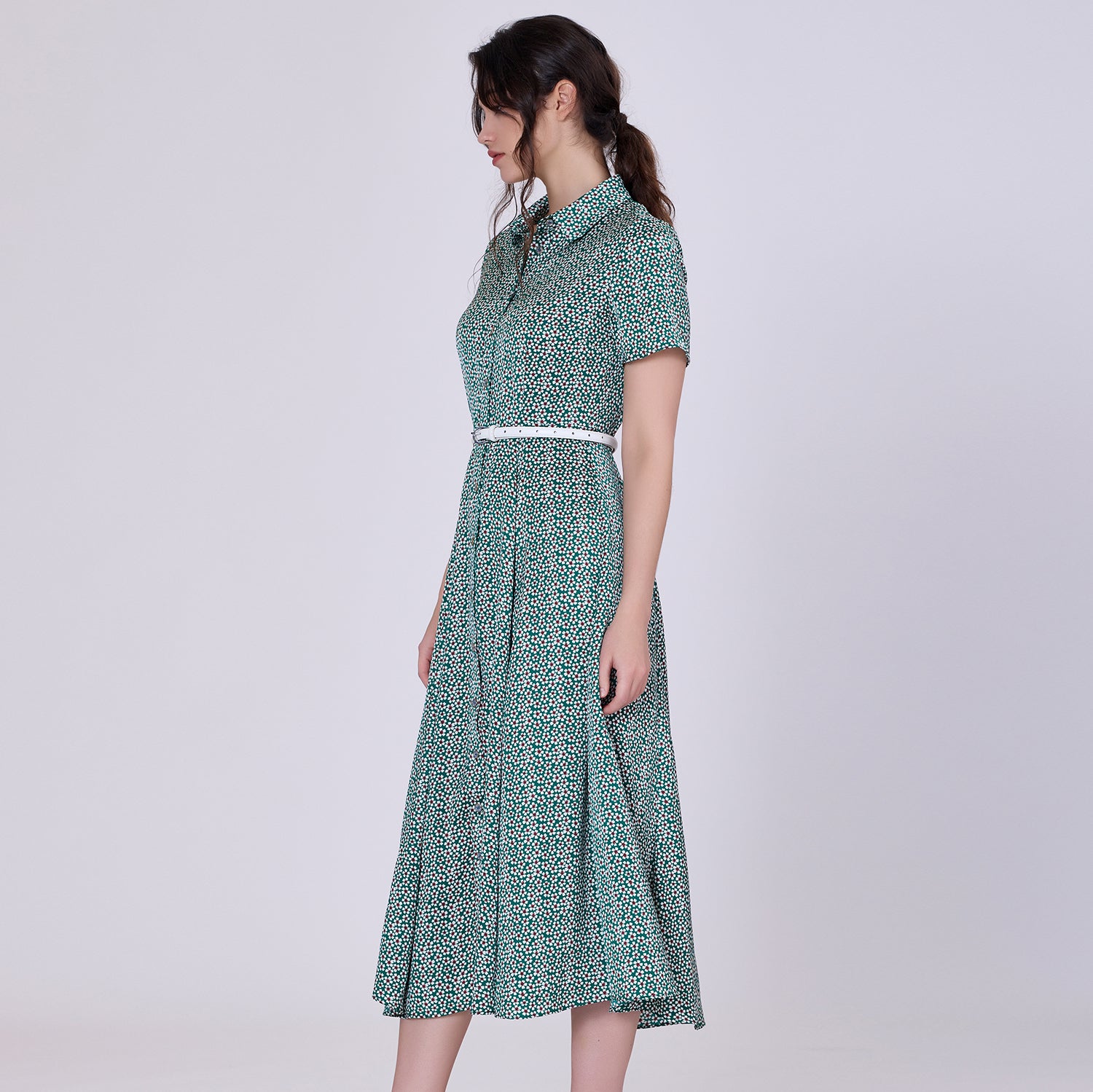 Robe-chemise à imprimé floral rétro