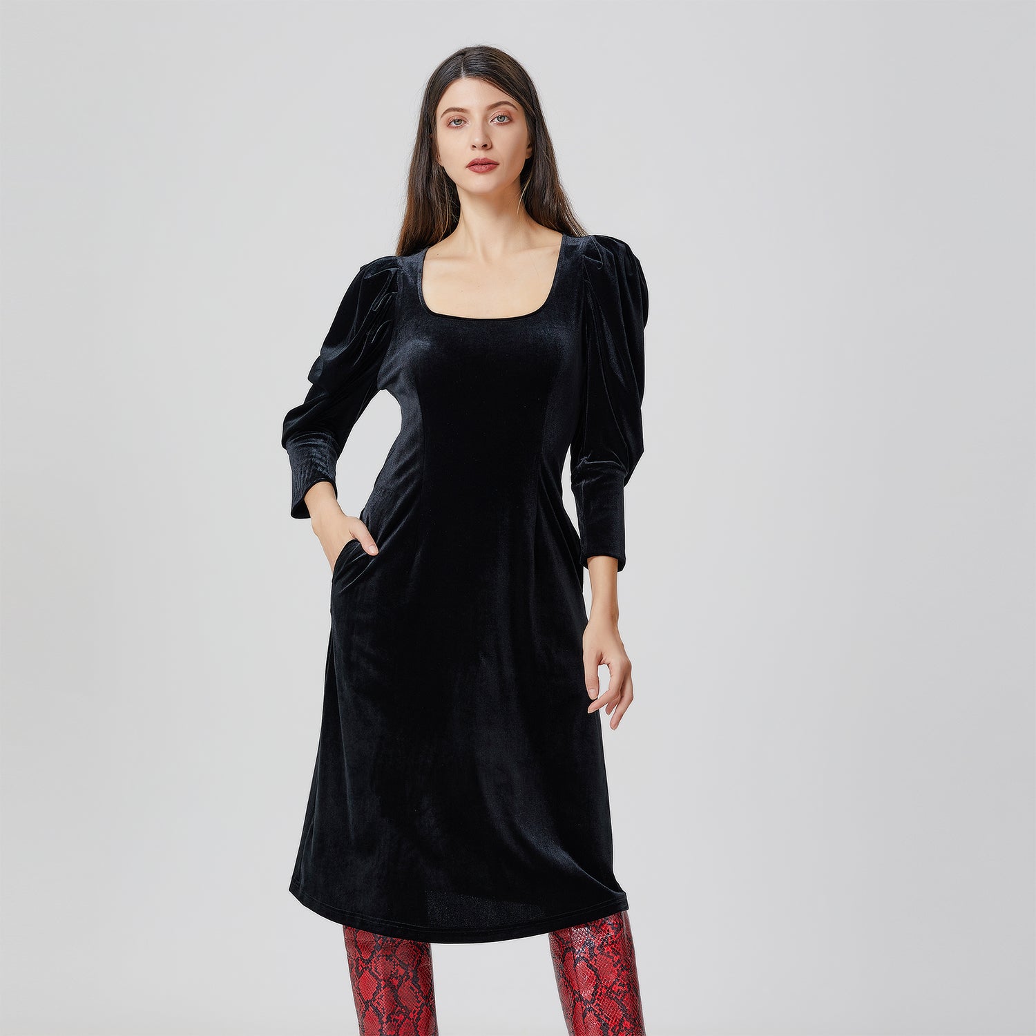 Robe en velours à manches bouffantes