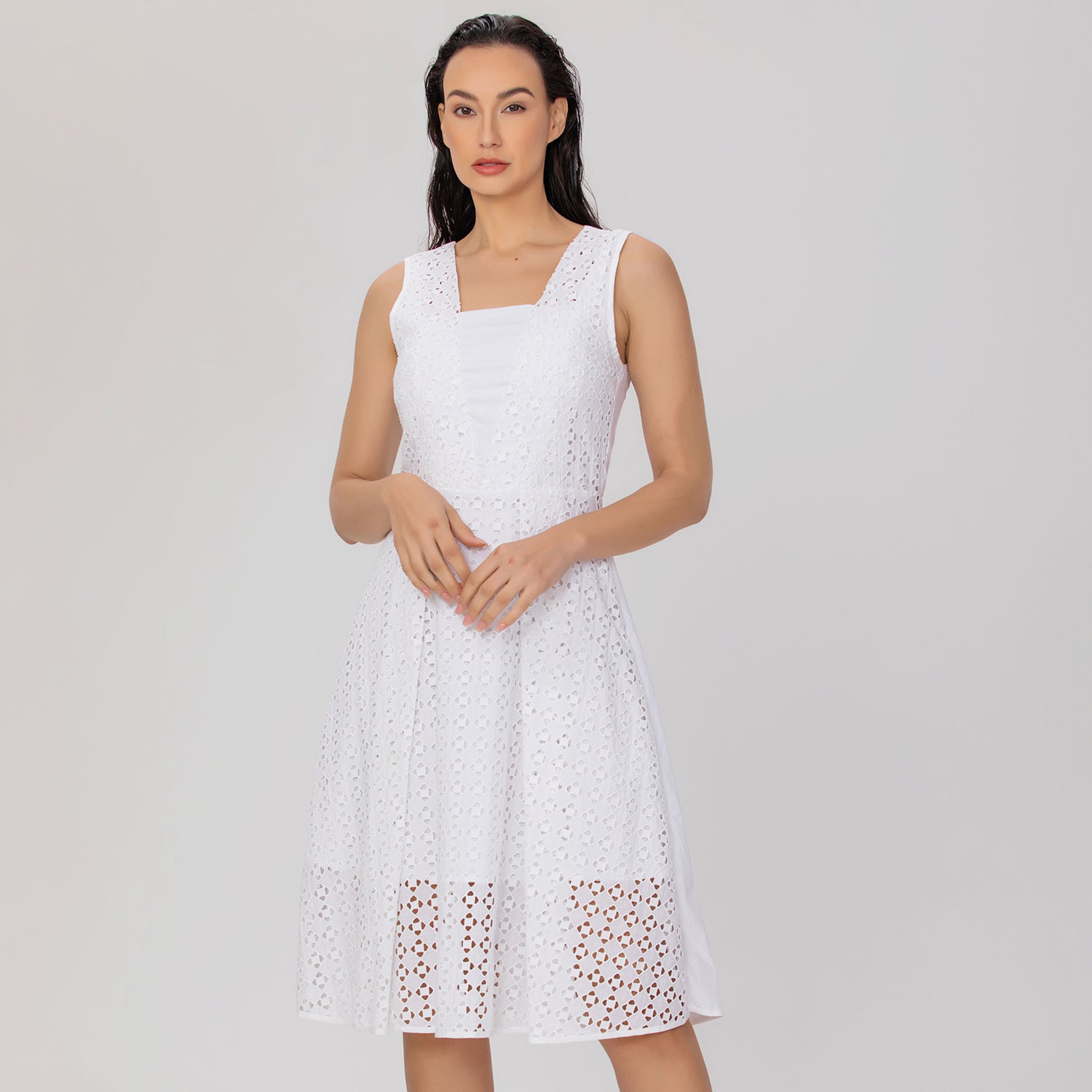 Robe patineuse en dentelle