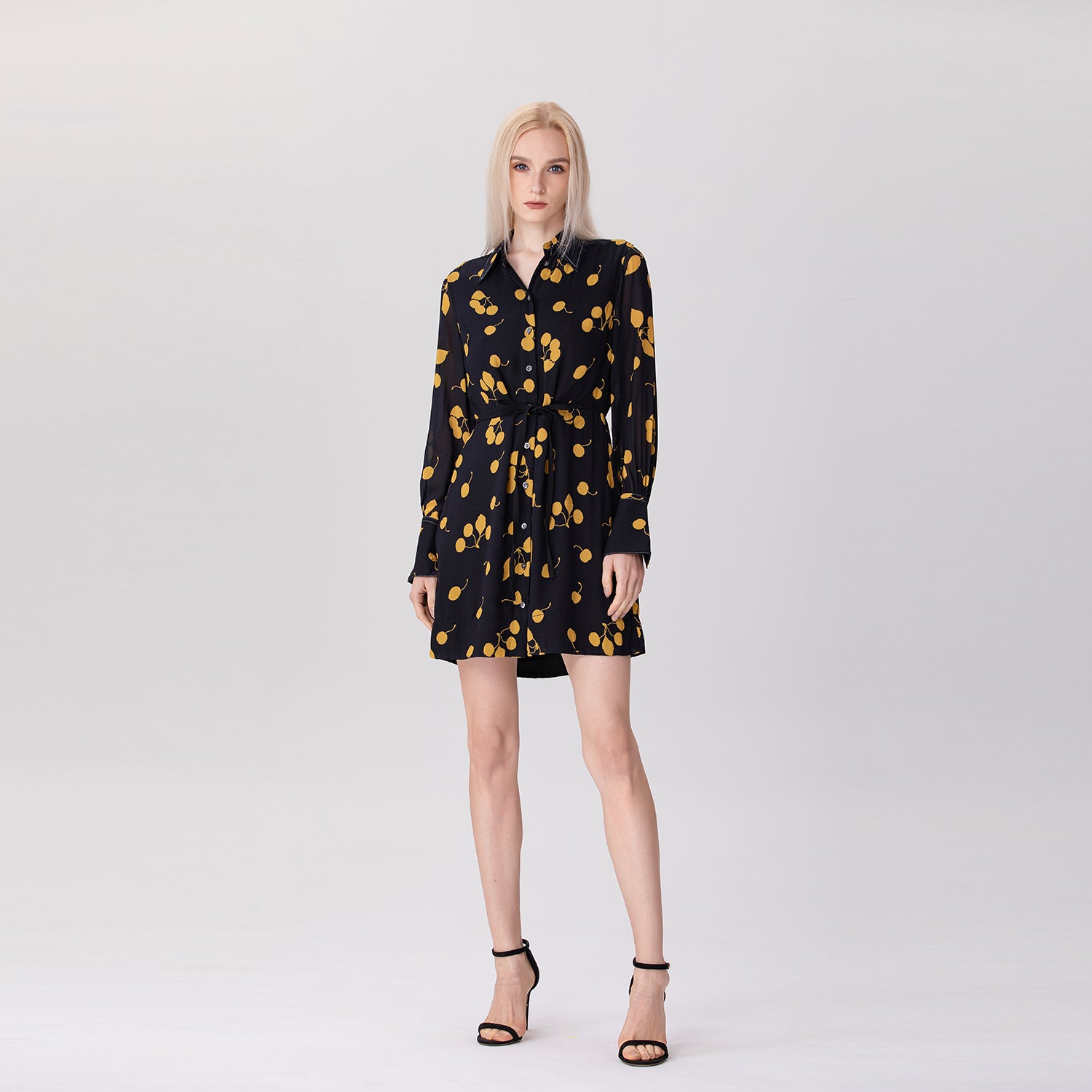 Robe chemise à imprimé naïf monochrome