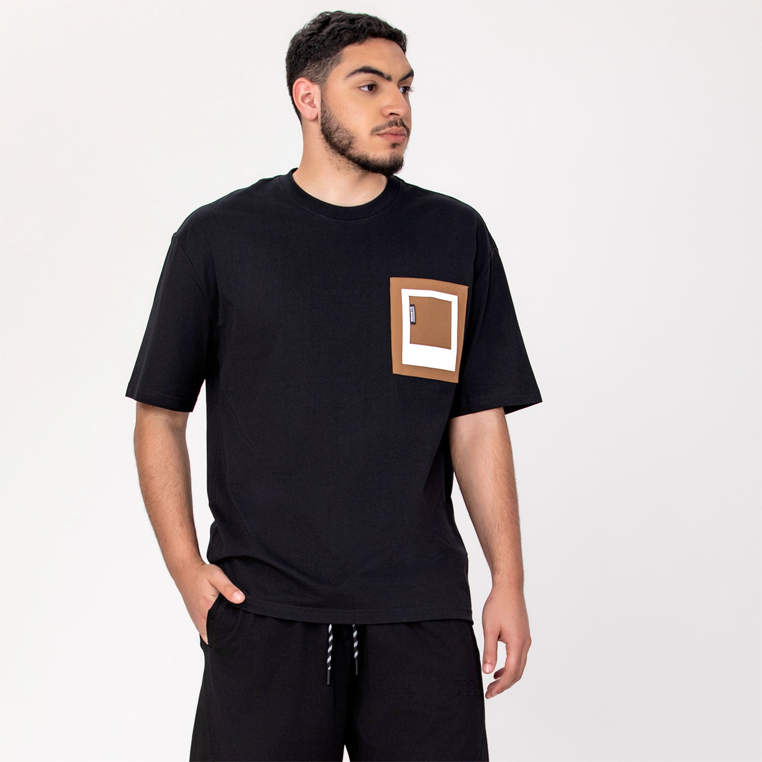 T-shirt poche fenêtre