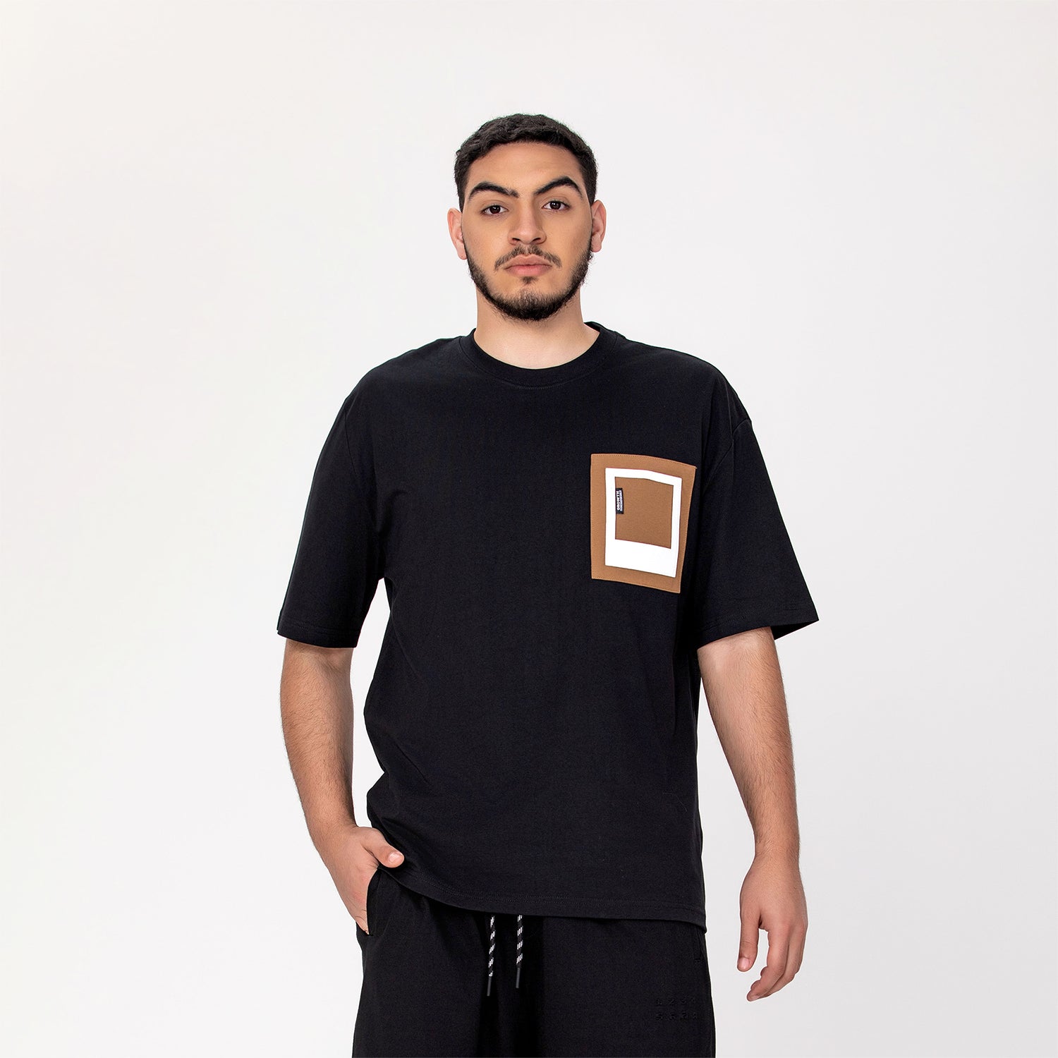 T-shirt poche fenêtre