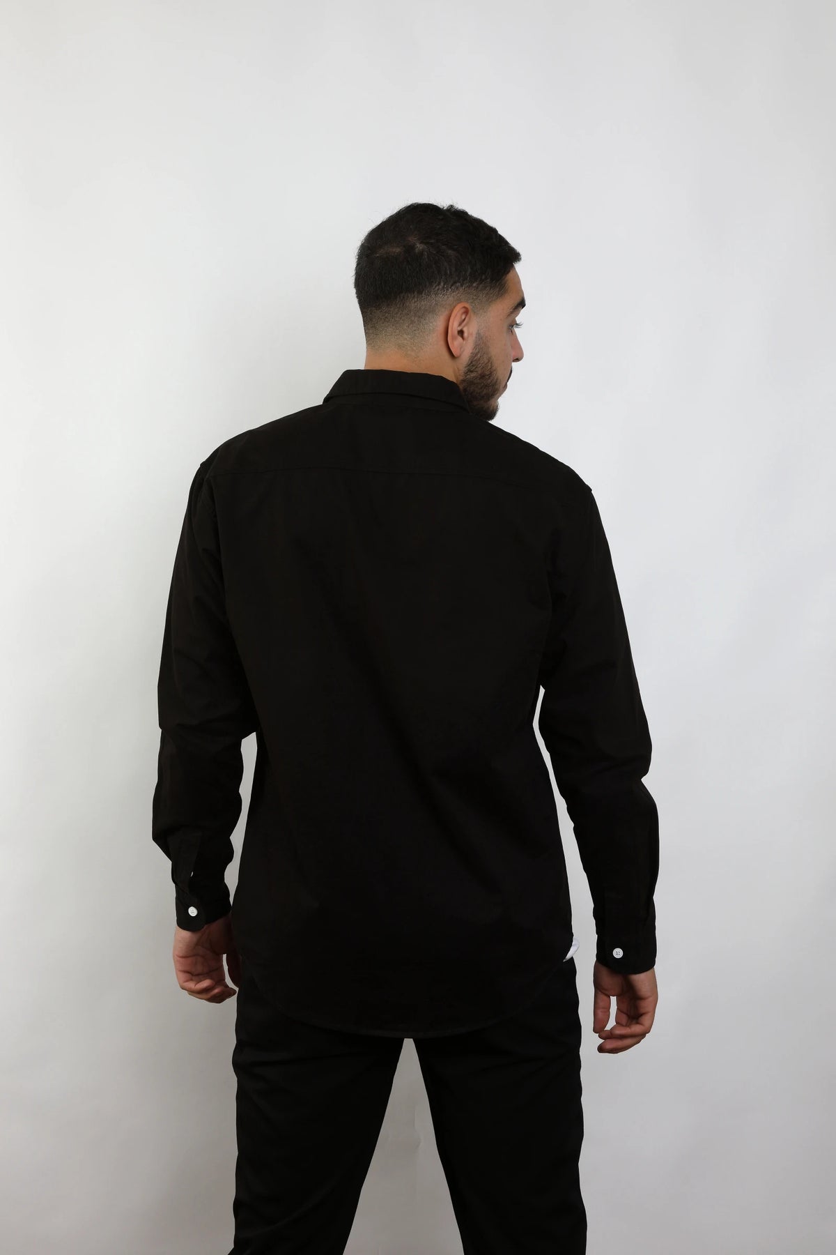 Chemise boutons contrastés à manches longues