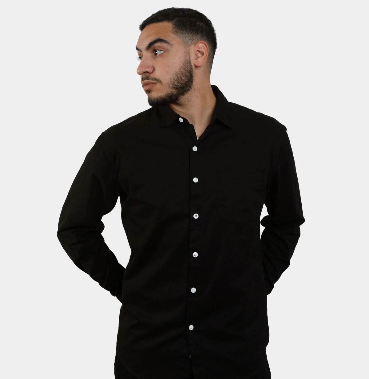 Chemise boutons contrastés à manches longues