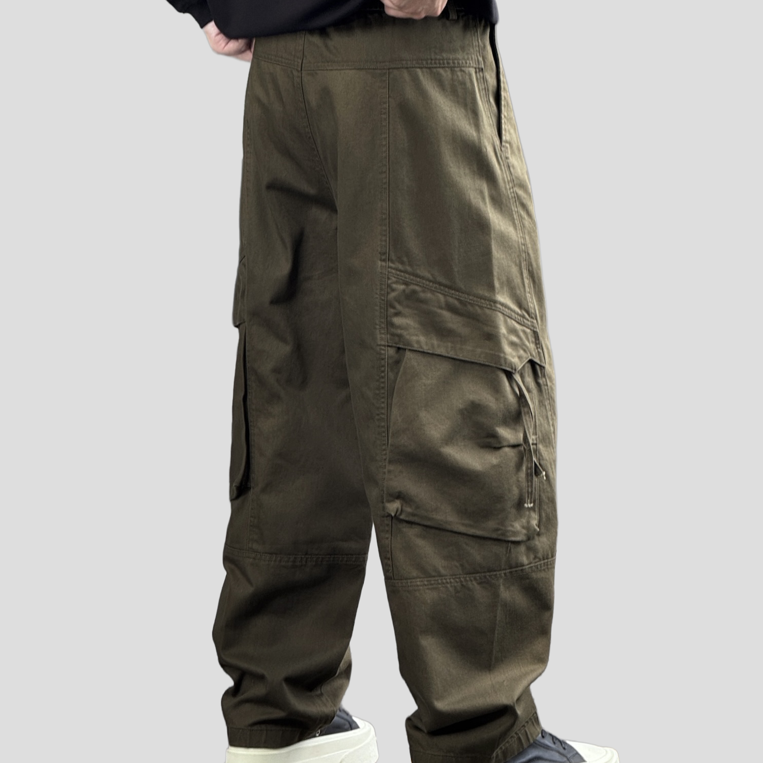 Pantalon cargo style urbain avec poches latérales